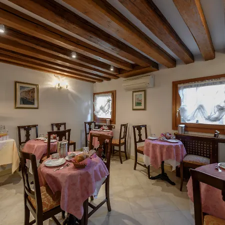 Bed & Breakfast Al Leon 3*