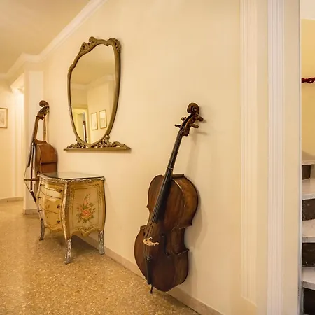 Al Leon Bed & Breakfast