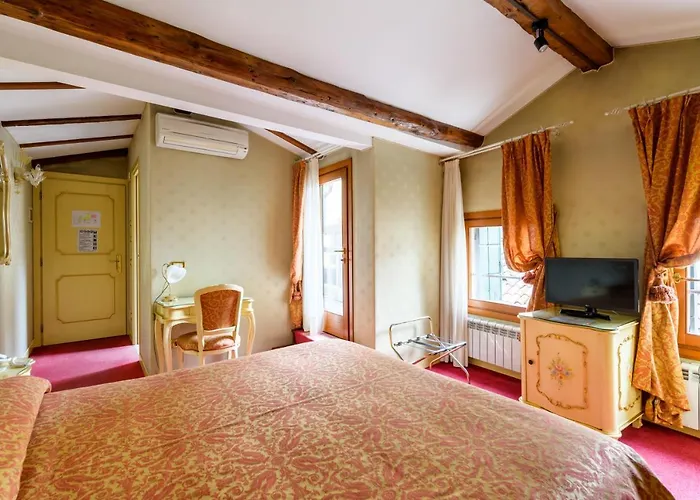 Al Leon Bed & Breakfast