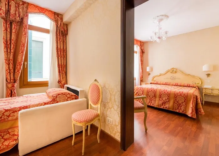 Al Leon Bed & Breakfast Venice