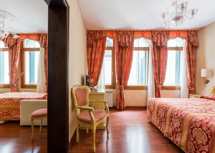 Al Leon Bed & Breakfast 3*