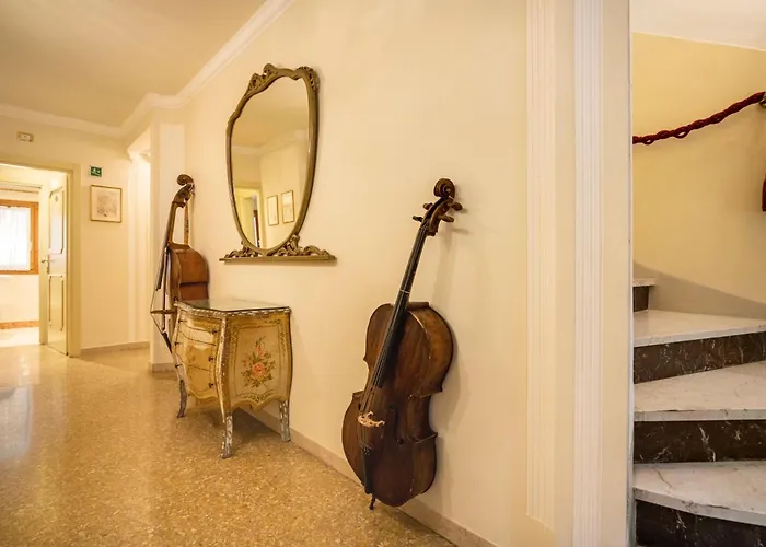 Al Leon Bed & Breakfast