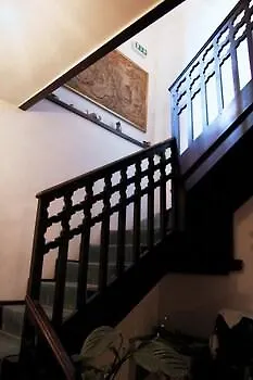 Al Leon Bed & Breakfast