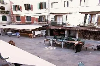 Al Leon Bed & Breakfast