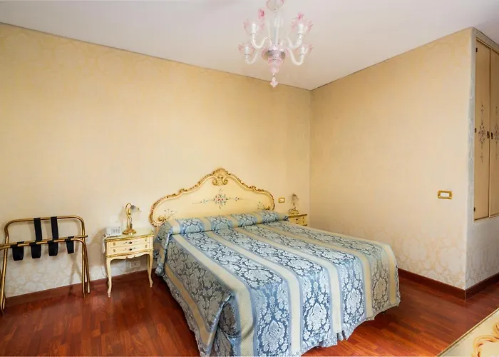 ロカンダ アル レオン 3*