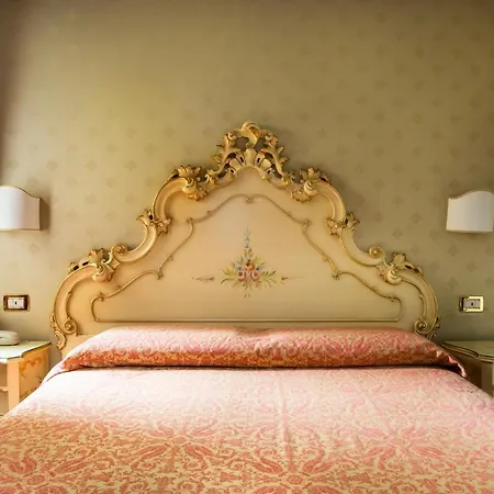 Al Leon 4* Venedig