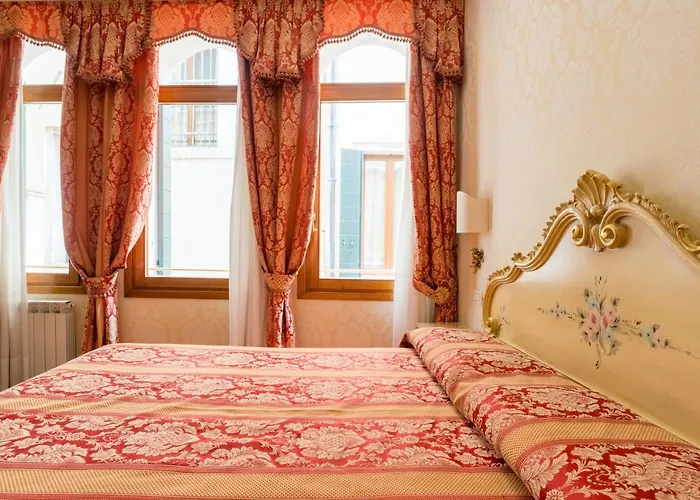 洛坎达阿莱昂酒店