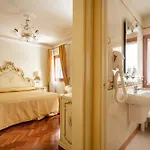 Bed and Breakfast Al Leon 4*