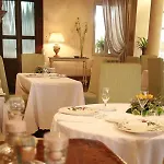 Bed and Breakfast Al Leon 4*